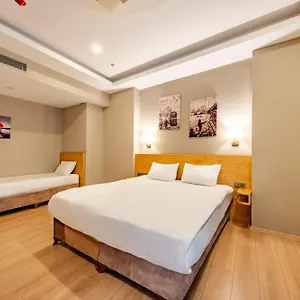 Beyoglu Mls Bed and breakfast